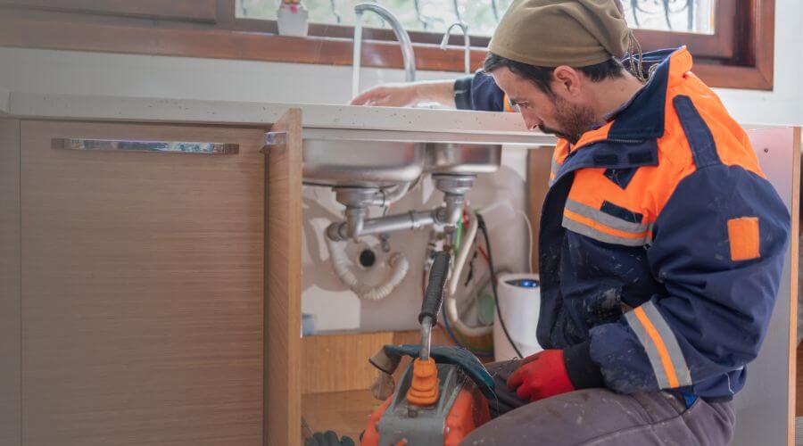 leaky faucet repair in Columbia City, IN